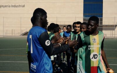 Los equipos del CEAR CF de Alicante y Valencia golean por el refugio en el tercer derbi de la Comunitat Valenciana
