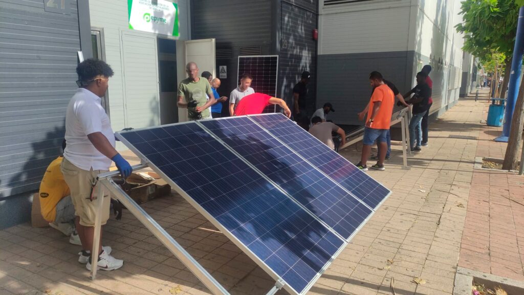 Planeta-empleo-energías-renovables-Sevilla-CEAR